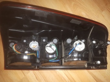NISSAN NAVARA D23 NP300 SVĚTLO ZADNÍ LEVÝ KOMPLETNÍ EVROPA