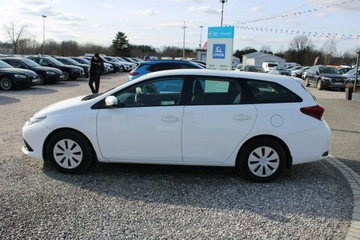 Toyota Auris II Touring Sports Facelifting 1.33 Dual VVT-i 99KM 2018 Toyota Auris Salon Polska F-vat Gwarancja Klima AU, zdjęcie 8