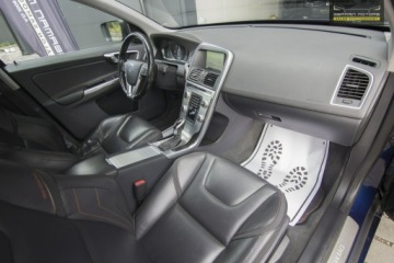 Volvo XC60 I 2016 Volvo XC 60 Ocean Race / Ledy / Virtual / 100%, zdjęcie 32