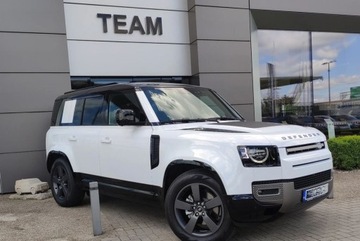 Land Rover Defender IV (L663) 2025 Land Rover Defender MY25 3.0D I6 250 PS AWD Auto X-Dynamic HSE 110 3.0, zdjęcie 6