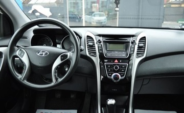 Hyundai i30 II Hatchback 5d 1.4 MPI 100KM 2012 Hyundai i30 1.4 Benzyna Klimatyzacja Cz.parkowania 1.4 Benzyna 99KM, zdjęcie 20