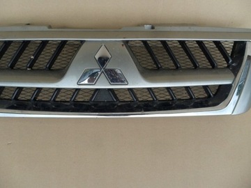 Mitsubishi Pajero V80 2009 2010 Решетка радиатора