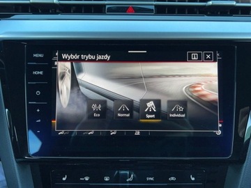 Volkswagen Arteon Fastback Facelifting 2.0 TDI SCR 150KM 2022 Volkswagen Arteon 2.0 TDI 150KM R-Line DSG SerwisASO Acc Led Virtual Webas, zdjęcie 32