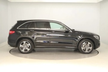 Mercedes GLC C253 SUV 2.1 220 d 170KM 2018 Mercedes GLC GLC 220 d 4MATIC, Salon Polska, zdjęcie 5