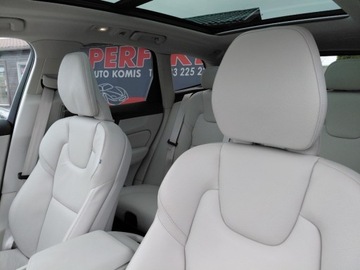 Volvo XC60 II 2023 Volvo XC 60 Lift mHEV Automat Kamera 360 Skora Panorama Radar 2.0 Benzyna, zdjęcie 13