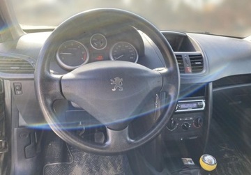 Peugeot 207 Hatchback 5d 1.4 HDi 68KM 2007 Peugeot 207 Peugeot 207 1.4HDI 1.4 Diesel 68KM, zdjęcie 13