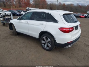 Mercedes GLC C253 2019 Mercedes-Benz GLC 300 4Matic 2019 2.0l 2.0 Benzyna 241KM, zdjęcie 3