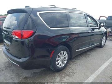 Chrysler Pacifica II 2019 Chrysler Pacifica Touring L 2019 3.6l 3.6 Benzyna 287KM, zdjęcie 6