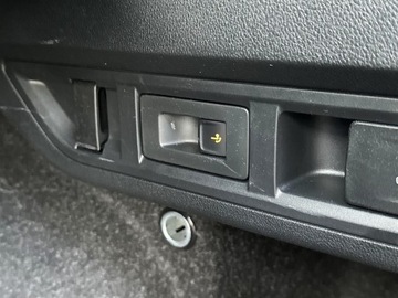 Skoda Octavia IV Kombi 2.0 TDI SCR 200KM 2022 Skoda Octavia 2.0TDI 150KM 4X4 Scout DSG l Head-Up, zdjęcie 33