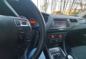 Citroen C5 III Sedan 2.0 HDi FAP 140KM 2010 Citroen C5 Citroen C5 HDi 140 FAP Exclusive 2.0 Diesel 140KM, zdjęcie 15