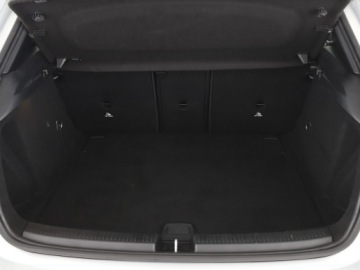 Mercedes Klasa A W177/V177 Hatchback 2.0 250 224KM 2018 Mercedes A 250 225KM Automat Navi Czujniki, zdjęcie 19