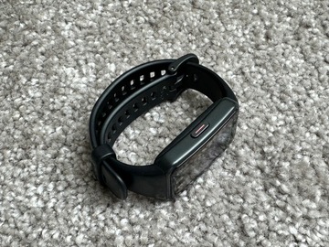 Спортивные часы Honor Band 6