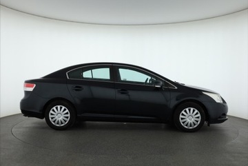 Toyota Avensis III Sedan 1.8 Valvematic 147KM 2011 Toyota Avensis 1.8 Valvematic, Salon Polska, Klima, zdjęcie 5