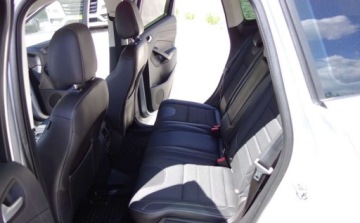 Ford Kuga II SUV 1.5 EcoBoost 150KM 2015 Ford Kuga 15 Rok 43 tys.km. przebiegu 1.5 Benzyna 150KM, zdjęcie 7