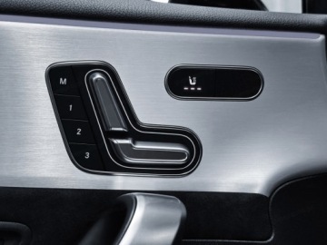 Mercedes Klasa A W177/V177 Hatchback AMG Facelifting 2.0 A45S 421KM 2026 A Klasa 45 S AMG 4-Matic+ 2.0 (421KM) 2026, zdjęcie 15