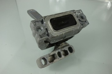 AUDI TT 8J ULOŽENÍ MOTORU 2.0 TFSI 8J0199262