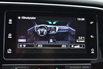 Mitsubishi Outlander III 2019 PHEV 2.4 4x4, zdjęcie 16