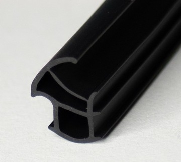 USZCZELKA DO DRZWI STALOWYCH CZARNA STL-1 1 mb