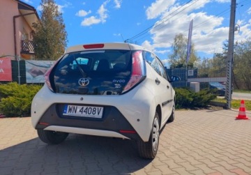 Toyota Aygo II Hatchback 5d 1.0 VVT-i 69KM 2016 Toyota Aygo Salon POLSKA Ladna Gwarancja Zobacz Benzyna 69KM, zdjęcie 1