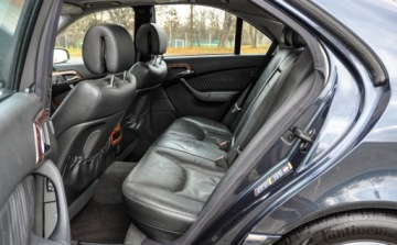 Mercedes Klasa S W220 Sedan 3.2 (320 CDI) 204KM 2004 Mercedes-Benz Klasa S 3,2CDI 2004 r. Automat Skory Lift 3.2 Diesel 204KM, zdjęcie 7