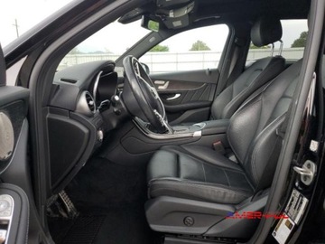 Mercedes GLC C253 2021 Mercedes-Benz GLC 2021 r.,2,0L 300 4MATIC 2.0 Benzyna 255KM, zdjęcie 7