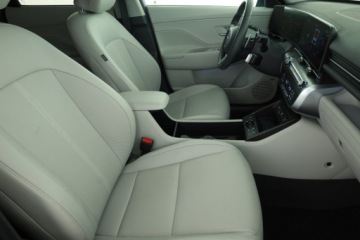 Hyundai Kona I Crossover Facelifting 1.6 T-GDI 198KM 2023 Hyundai Kona 1.6 T-GDI, Salon Polska, Serwis ASO, zdjęcie 6