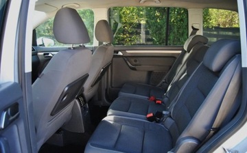 Volkswagen Touran II 1.6 TDI 105KM 2011 Volkswagen Touran GWARANCJA, 1.6 TDI, Automat DSG, 7-Osobowy, Ladnie utrzy, zdjęcie 5