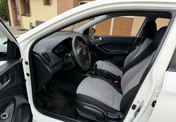 Hyundai i20 II Hatchback 5d 1.2 75KM 2015 Hyundai i20 1,2 75KM Klimatyzacja 1.2 Benzyna 75KM, zdjęcie 18