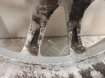 BMW F30 KOLA RÁFKY PNEUMATIKY ZIMNÍ 205/60R16