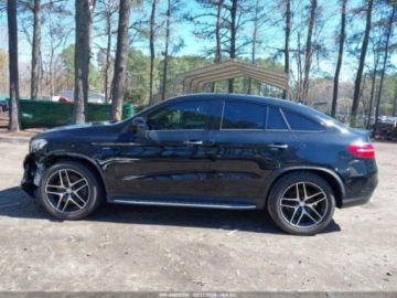 Mercedes GLE W166/C292 2016 Mercedes-Benz GLE 2016 MERCEDES-BENZ GLE 450 AMG COUPE 4MATIC 3.0 Benzyna, zdjęcie 13