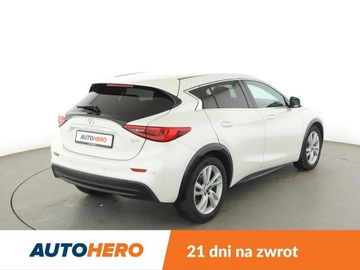 Infiniti Q30 1.5D 109KM 2018 Infiniti Q30 automat LED skóra navi klima auto, zdjęcie 6