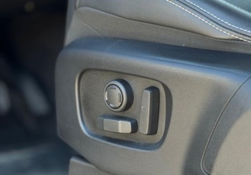 Land Rover Discovery V Terenowy Facelifting 3.0D I6 249KM 2024 Land Rover Discovery 3.0 Diesel 249KM, zdjęcie 12