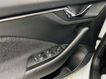 Skoda Scala Hatchback 1.0 TSI 110KM 2023 Skoda Scala 1.0TSI 110KM DSG Style SalonPL SerwisASO Led Acc Virtual FV23, zdjęcie 17