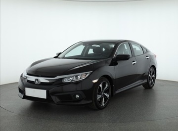 Honda Civic X Sedan 4d Facelifting 1.5 VTEC TURBO 182KM 2019 Honda Civic 1.5 VTEC, Salon Polska, 1. Właściciel, zdjęcie 1