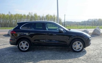 Porsche Cayenne II SUV Facelifting 3.6 300KM 2017 Porsche Cayenne 3.6 V6 300KM LIFT 4x4 Automat Bogate wyposazenie Stan BDB, zdjęcie 3
