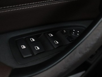 BMW X1 F48 Crossover xDrive20d 190KM 2016 BMW X1 4x4 automat full LED skóra navi panorama, zdjęcie 38