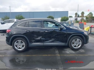 Mercedes GLA II 2022 Mercedes-Benz GLA 2022 r., 2,0 L 250 4MATIC 2.0 Benzyna 221KM, zdjęcie 13