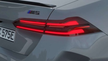 BMW Seria 5 G90-91 M Sedan 4.4 V8 727KM 2026 BMW M5 M5 Sedan 727 KM PHEV - Gotowy do Odbioru - Pakiet Comfort - Hak 4.4, zdjęcie 8