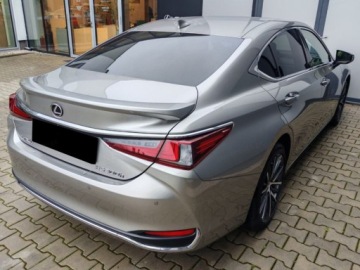 Lexus ES VII (XV70) Sedan Facelifting 300h 218KM 2025 LEXUS ES 300h Business Edition 2.5 E-CVT Sedan 218KM 2025, zdjęcie 5