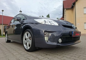 Toyota Prius III 2015 Toyota Prius Serwisowany - bezwypadkowy - hybryda - 182.000 KM 1.8 Hybryda, zdjęcie 5