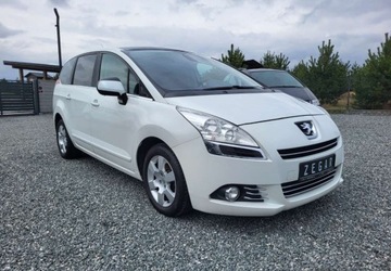 Peugeot 5008 I Minivan 2.0 HDi FAP 150KM 2011 Peugeot 5008 2,0 150KM Biala Perla Panorama Na...