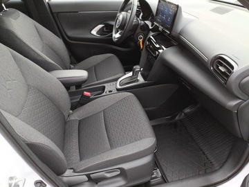 Toyota Yaris IV Hatchback 1.5 Hybrid Dynamic Force 116KM 2023 Toyota Yaris Cross Hybrid 1.5 Comfort 1.5 Hybryda, zdjęcie 12