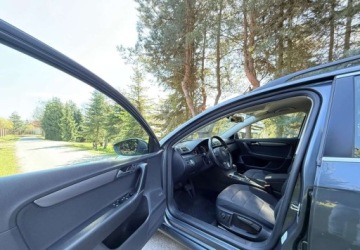 Volkswagen Passat B7 Variant 2.0 TDI CR DPF BlueMotion 140KM 2013 Volkswagen Passat Volkswagen Passat 2.0 TDI Highline DSG 2.0 Diesel 140KM, zdjęcie 10