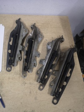 Zawias zawiasy maski lewy volvo s80 Lift 2004r