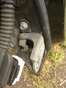 HONDA FRV PANTY DVEŘE HORNÍ SPODNÍ PŘEDNÍ PRAVÝ