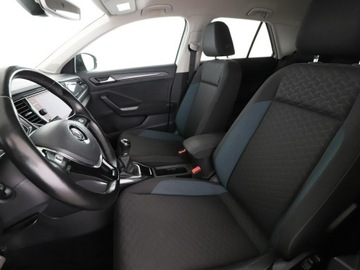 Volkswagen T-Roc I SUV 1.6 TDI 115KM 2019 Volkswagen T-Roc Navi Czujniki parkowania, zdjęcie 12