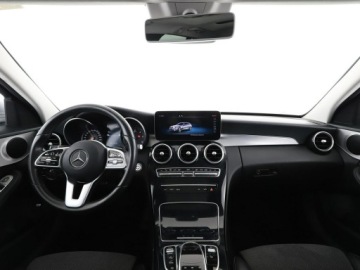 Mercedes Klasa C W205 Kombi Facelifting 2.0 220d 194KM 2018 Mercedes C 220 automat multibeam półskóra navi, zdjęcie 14