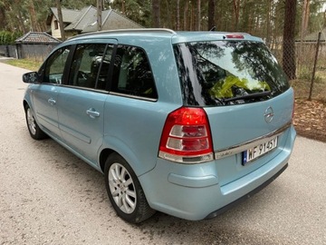 Opel Zafira B 1.8 ECOTEC 140KM 2009 Opel Zafira Opel Zafira 1.8b Automat 140KM 7-Foteli Super Stan 1.8, zdjęcie 3