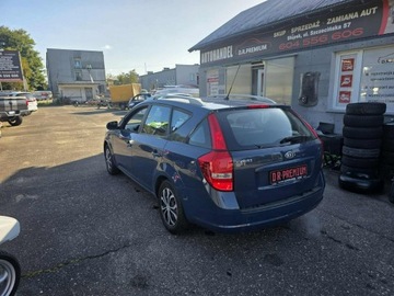 Kia Ceed I SW Facelifting 1.4 DOHC CVVT 90KM 2010 Kia Cee&#039;d 1.4 Benzyna 90 KM, Po Lifcie, zdjęcie 3