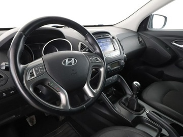 Hyundai ix35 SUV Facelifting 2.0 CRDi 184KM 2015 Hyundai ix35 Style AWD 184KM navi kamera tempomat, zdjęcie 13